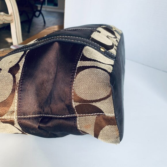 COACH Classic C Leather Fabric Purse Handbag Pocketbook Really $? - Picture 10 of 16